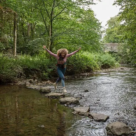 Eden At Broughton Sanctuary * סקיפטון